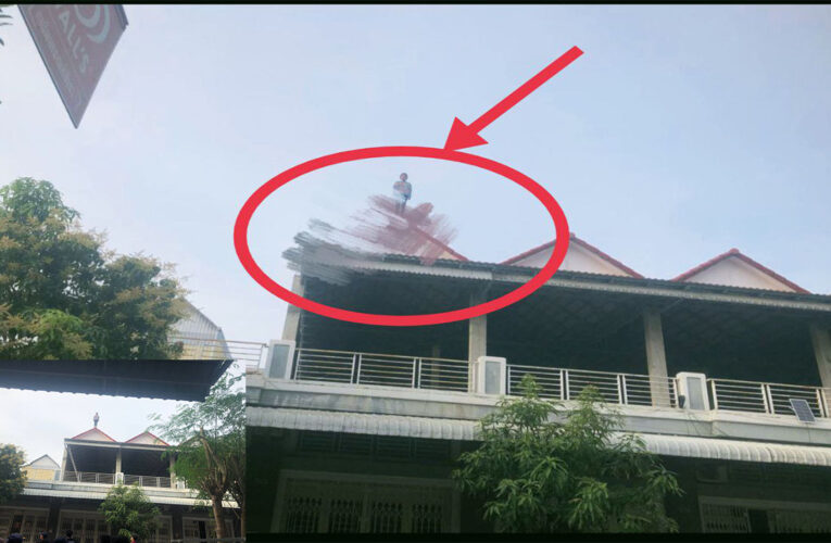 យុវតីម្នាក់ខឹងឪពុកម្តាយស្តីបន្ទោសបន្តិចបន្តួចឡើងលើដំបូលផ្ទះបម្រុងនិងលោតសម្លាប់ខ្លួននៅក្នុងបុរីពិភពថ្មីបង្កឲ្យមានការភ្ញាក់ផ្អើល…..