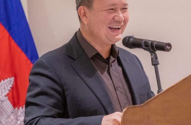 ឧត្តមសេនីយ៍ឯក ហ៊ុន ម៉ាណែត ជំរុញឱ្យព្រះសង្ឃ សមណនិស្សិត និងនិស្សិតខ្មែរ សិក្សានៅប្រទេសឥណ្ឌា ក្រេបជញ្ជក់ចំណេះវិជ្ជា ដើម្បីបម្រើឧត្តមប្រយោជន៍នៅកម្ពុជា…. 