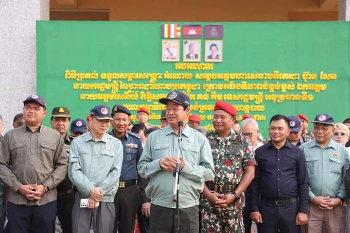 ឯកឧត្តម គន់ គីម បញ្ជាក់ថា ការបំពាក់ឧបករណ៍សម្ភារៈ បច្ចេកទេស ជូនបញ្ជាការដ្ឋានទ័ពពិសេស គឺជា ការពង្រឹងសមត្ថភាព…