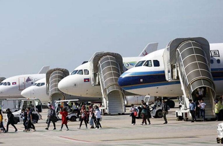 អាកាសចរស៊ីវិលកម្ពុជា-ឡាវ ចាប់ផ្ដើមដំណើរការពង្រីកជើងហោះហើរតបភ្ជាប់វិស័យទេសចរណ៍