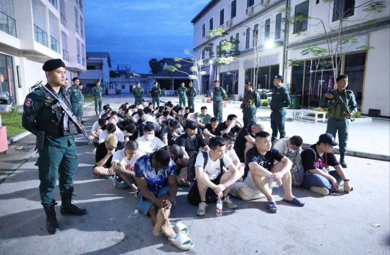 ចាប់ខ្លួនជនជាតិបរទេស ៦៣នាក់ (ស្ត្រី ៤នាក់) ភាគច្រើនជាជនជាតិចិន ក្នុងប្រតិបត្តិការបង្រ្កាបការឆបោកតាមប្រព័ន្ធបច្ចេកវិទ្យា